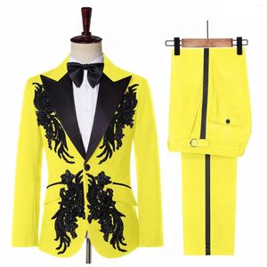 Garnitury męskie prawdziwe zestawy Blazer 2023 Najnowszy płaszcz Pant Design Fashion Formal Men Slim Fit Made Groom Wedding PROM Suit