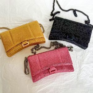 Bayan Erkek debriyaj tote çanta zincir çalışması Kakma elmas kum saati crossbody çanta Hakiki deri premium moda çantalar Lüks haberci çanta tasarımcısı omuz çantası