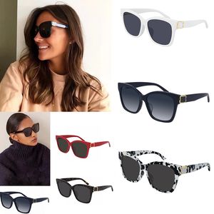 Designer överdimensionerade solglasögon för män och kvinnor fashionabla färgbyte linser UV400 resistenta solglasögon flera färger tillgängliga BB0102SA