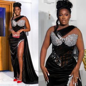 Plus Size Nero Aso Ebi Abiti da ballo Sirena con perline Abiti da sera spaccati sul davanti Africano Arabo Nigeria Secondo ricevimento Abiti da festa di compleanno Abito da spettacolo di gala ST348