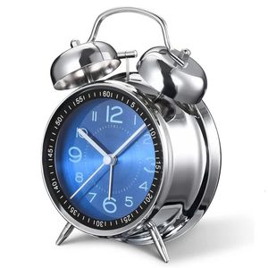 Настольные часы Громкий будильник для спящих взрослых Ретро 45 дюймов Бесшумные кварцевые часы с подсветкой Двойной колокольчик Аналоговый детский 231124
