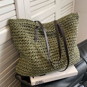 Shopping Bags Women's Woven Green Straw Tote Bag Large Capacity Rattan Beach Summer Shoulder Bag Knitted Shopping Pack Handmade Carry Handbags 230426