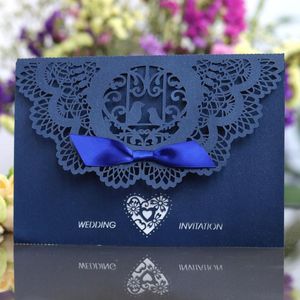 Gratulationskort 20st laserklippt bröllopinbjudningar med Bowknot Gold Birthday Invitation Card for Party Supply