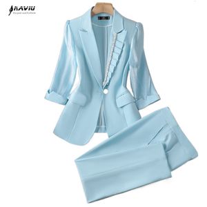 Abiti da donna Blazer Blu cielo Abiti da donna Moda sottile Temperamento Svasati ricamati Mezza manica Business Slim Blazer e pantaloni Office Ladies Work 230426