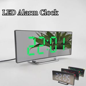 Relógios de mesa de mesa LED Grande Tela Curva Relógio de Cristal Multifuncional Alarme Eletrônico Criativo Cabeceira Silenciosa Decoração Interior 231124