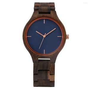 Zegarek na rękę Elegancki niebieski różowy wskaźnik Gold Direfa Walnut Wood Wood Quartz Kwarc Męski Składanie zegarek na rękę Pełne drewniane Boletka Zegar Man Clock