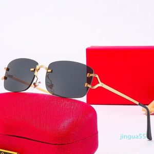 女性のための卸売りの赤いサングラスマンサングラスファッションクラシックリムレスゴールドメタルフレームカート眼鏡