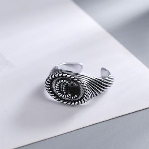 Роскошные классические дизайнерские пироги пары кольца 925 Серебряная планка высококачественные модные бренд мужчина и женщины открытый кольцо.