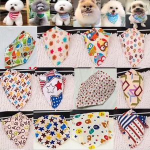 Collars 500/1000pcs/lot Mixed Color Dog Triangular Bandana Cotton Print Puppy Collar Bibs Pet Grooming Products for Halloween Wholesales