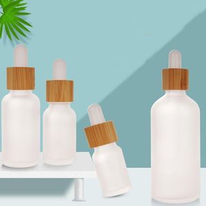 Mattierte Klarglas-Tropfflasche mit Bambusdeckel, Bambus-Kosmetikverpackungsgläser, Flaschen mit ätherischen Ölen, Gbhnt