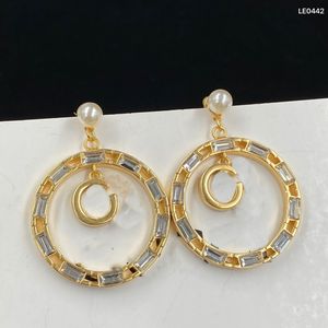 New Letter circle earrings designer charm earrings for Woman Brass Fashion Jewelry Supply