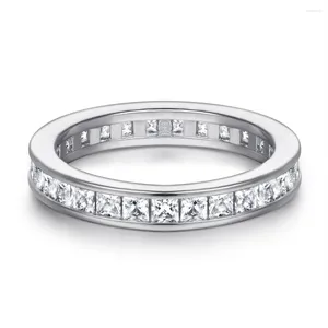Klusterringar som säljer 925 Sterling Silver Creative Square Full Body Wedding Ring med diamant pekfinger och stjärnklar