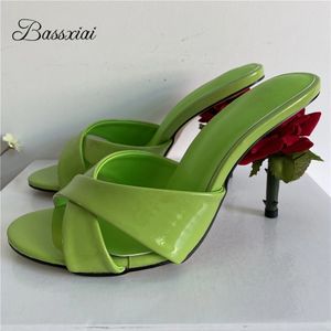 Dress Shoes Unique Upward Rose Heel Modern Sandal Cross Band Luxury Patent Leather Slingbacks Summer Mules For Girls 231127