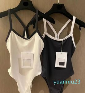 Designer Women's Swimwear Knitted One Piece Swimwear Sexy Black and White Two tone Outwear Beach Suit High Luxury Bikini C Letter Diamond Stitch