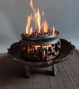 Dökme Demir Isıtma Brazier Taşınabilir Kömür Barbekü Izgara Dış Masa Barbekü Retro Çay Pişirme Şarap Isınma Fırını Aromaterapi S4176549