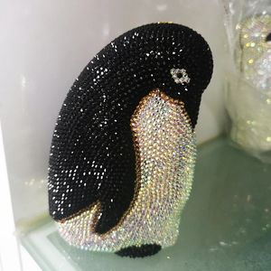 Borse da sera Borsa a forma di animale con diamante nero Borsa a tracolla a catena da donna firmata Borse di cristallo di arrivo femminile Prom di fascia alta Di 231127