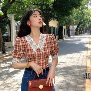 Blouse QWEEK Vintage Plaid Shirt Women Checkered Puff Sleeve Blouse with Lace Crop Top Korean Style 2021 Fashion 90s Oversize Bodycon