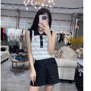 Women's T-shirt Womens Designer Clothing Tank Top Womens Tanks Camis Vest Striped Color Matching Lapel Polo Sleeveless Knitted Vest Clothes