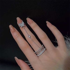 Bandringar Elegant Tassel Butterfly Chain Rings for Women Girls Shiny Rhinestone Zircon Multilayer Open Rings Set Punk Fashion Jewelry AA230426