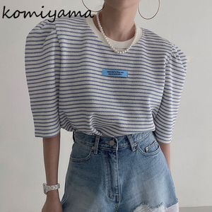 Kvinnors t-shirt Komiyama Summer Puff Short Sleeve Y2K kläder Fresh Hit Color Stripe Tops Women Loose O Neck T Shirt Fashion Casual Tees 230427