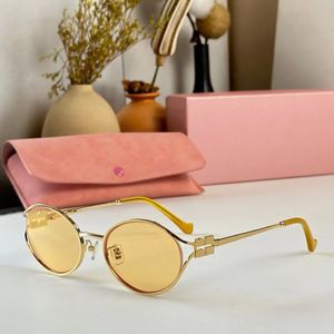 Mui mui Luxus Sonnenbrille Designer Top Moderne Raffinesse für alle Arten von Wear Metal Oval Frames Leichte Multi -Farb -UV400 mit Originalbox