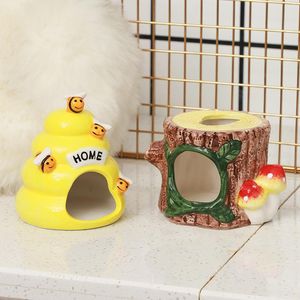 Cages Creative Hamster Bed Ceramic Nest To Cool Down Four Seasons with Forest Tree Stump Mushroom Bee Hamster Accessories Pet Product