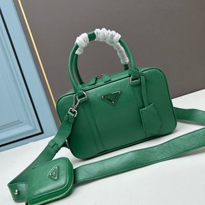 1bh520 moda 10a boliche clássico bolsa de boliche zíper feminino aberto saco de metal de metal lantejão designer feito com zíper interior de couro velho idicfl_kops