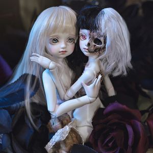 Dolls Evelyn reversível resina BJD 1 corpo 2 estilo europeu estilo Humano Face Wind Skull Flip Art Toy 230427