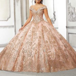 Rose Gold Błyszcząca suknia balowa sukienka Quinceanera 2024 Aplikacje koronkowe koraliki poza ramię słodkie 15 16 lat vestidos de xv anos