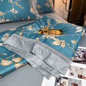 Bedding sets Summer Blanket Printed Quilt Silky Thin Duvet Hollowed Out Washable Bedspread Pillowcases Naked Sleeping Twin Queen Bedding Set 230427