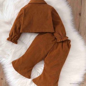 Kläder sätter nyfödda babyflickor Autumn och Winter Brown Long-Sleeved Cardigan Lapel Jacket Pants Fashion Suit R231127