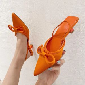 サンダル秋のファッション女性ロー3cmハイヒールオレンジレディーエレガントなボウノットスリングバックミュールグリーンラグジュアリーウェディングシューズ