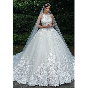 Vestidos de casamento elegantes, rendas, mangas transparentes árabes, gola alta, apliques, trem de varredura, vestidos de noiva com botões