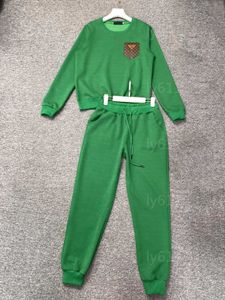 Tracksuit Kvinnor Sweatsuit Fashion Green Jogging Suit Långärmning Runda halströja Bokstav präglade Sweatpants Autumn 2 Piece Set Womens Designer kläder