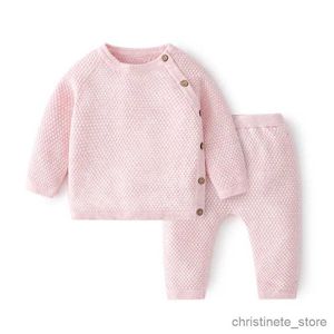 Kläderuppsättningar babykläder set ensembles bomullsfjäder nyfödda pojke flicka spädbarn kläder och byxor stickad tröja baby set r231127