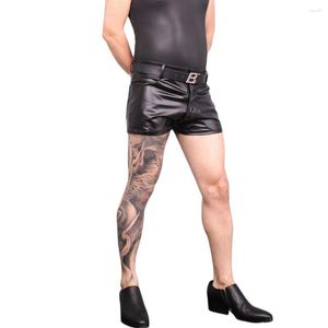 メンズショーツセクシーな男性バミューダフェイクレザーパット光沢のあるファッションビーチショートパンツソフトスキニープラスサイズカジュアルジップオープンボクサーブリーフ