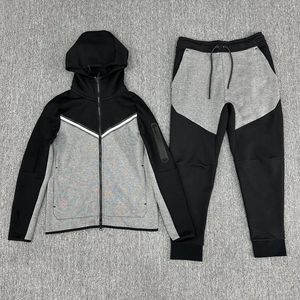 Men S Tracksuits 2023 Spring and Autumn Men's Hooded Jackor Splice Suit Leisure Sports Jogging Two Piece Set 231127