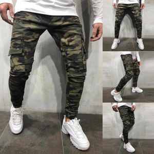 Jeans masculinos Men camuflavam macacão com vários bolsos elásticos e elásticos de moda de moda de maré Lápis imprimindo primavera no verão