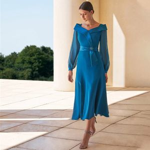 青いラインmothe'sドレスお茶の長い袖のシフォンウエディングガウン
