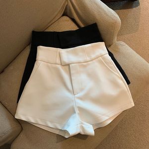 Calças de shorts femininos sexy brancos de calça sob medida de alta cintura casual de cintura preta