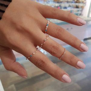 Band Rings 4 PcsSet Fashion Small Wave Colorful Round Simple Ring Set Exquisite Crystal Zircon Heart Pearl Ring For Women Charm Jewelry AA230426