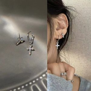 Ear Cuff Korean Fashion Zircon Crystal Cross Women Stud Earrings for Gothic Punk Hip Hop Female Piercing Dangle Earrings Party Jewelry 230426