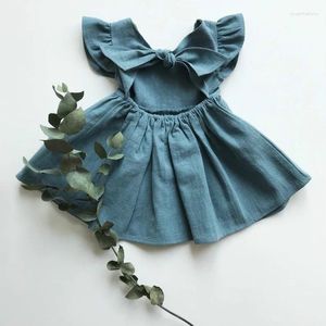 Flickaklänningar Girls 'Dress Baby Cotton Linen Solid Color Barn Bow Tie Princess Fluffy European och American 80-120cm