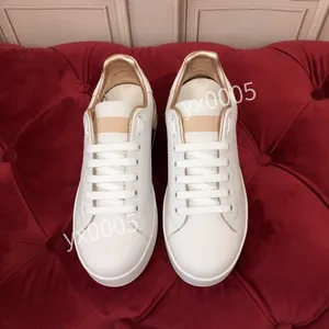 2023top designer sneaker casual skor tränare klädskor män läder andas öppen för förändring utomhus sport sneakers