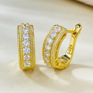 Orecchini a bottone Moderni Fibbia per orecchie in argento sterling 925 Placcati in oro 18 carati Zirconi Cerchio di diamanti Huggie Moissanite Bijoux