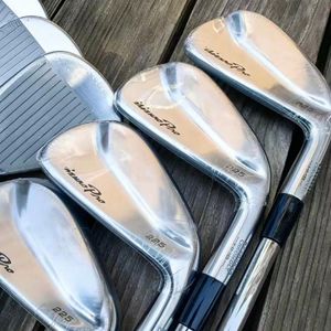 Andra golfprodukter Golf Pro 225 Irons Men's Golf Club Irons Long Distance Forged Hollow Models Kniv Back Type Low Center of Gravity 230427