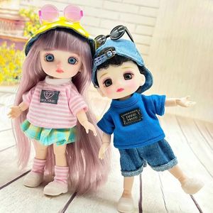 人形の到着16cm 112 BJDおもちゃのためのballjointed Boy Curly Wig withかわいいアクセサリー服スーツクリスマスギフト230427