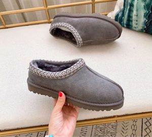 Modischer Tasman-Slipper für Herren und Damen, Mini-Schneestiefel, Schaffell, Plüschfell, warm halten, mit Kartenstaubbeutel, weich, bequem, lässig, schöne Geschenke, modische Schuhe