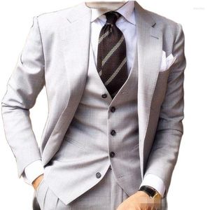 Men's Suits Grey Groom Tuxedos Notch Lapel Groomsman Wedding 3 Piece Suit Men Business Prom Jacket Blazer Pants Tie