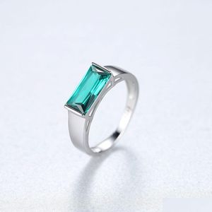 Band Rings European Wedding Banquet Synthetic Emerald S925 Sier Ring Women Jewelry Fashion Elegant Lady Exquisite Accessories Holida Dhjq1